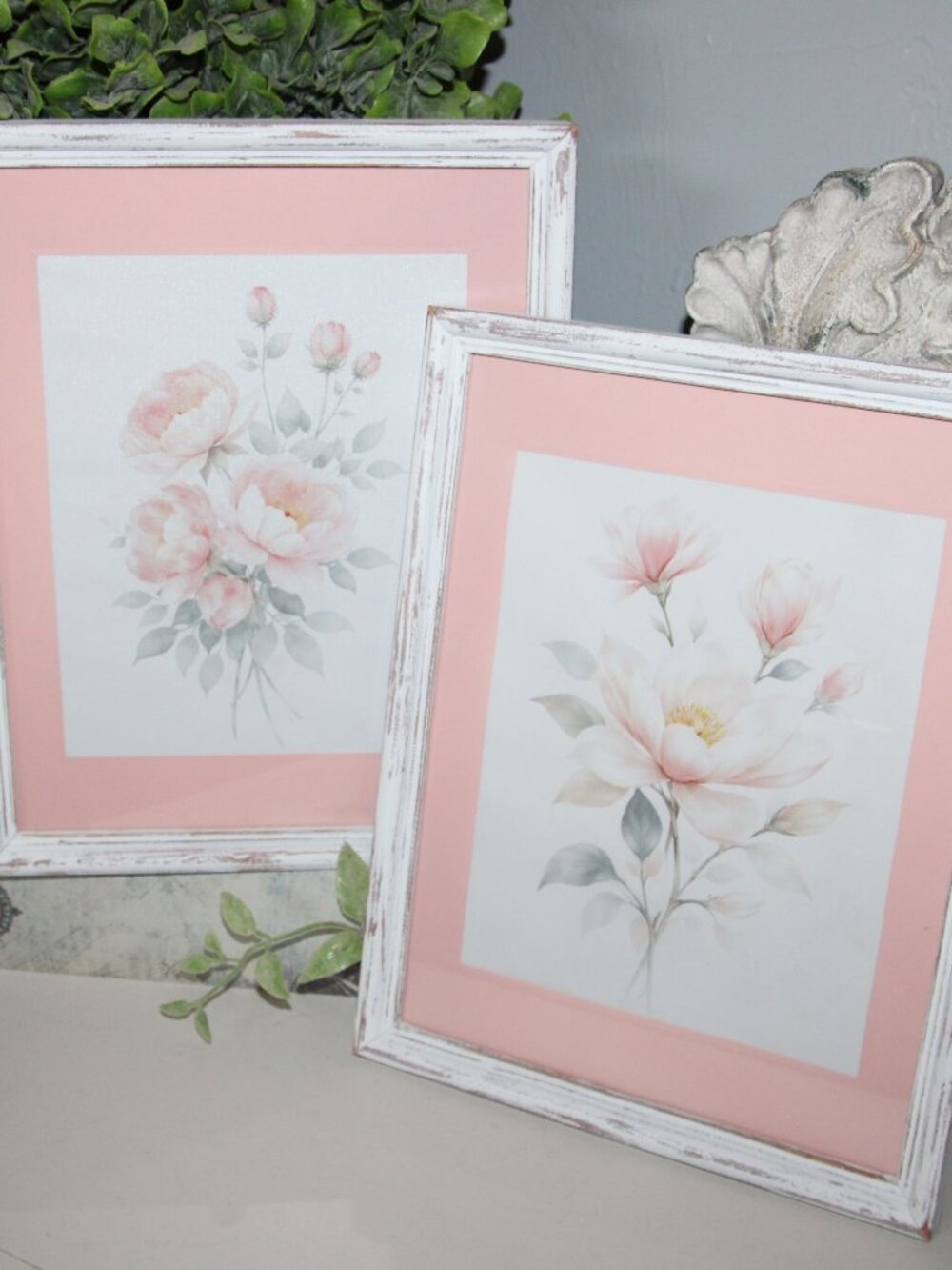 Gorgeous Shabby Chic French Floral Wall Decor Pictures in Distressed VTG Frames